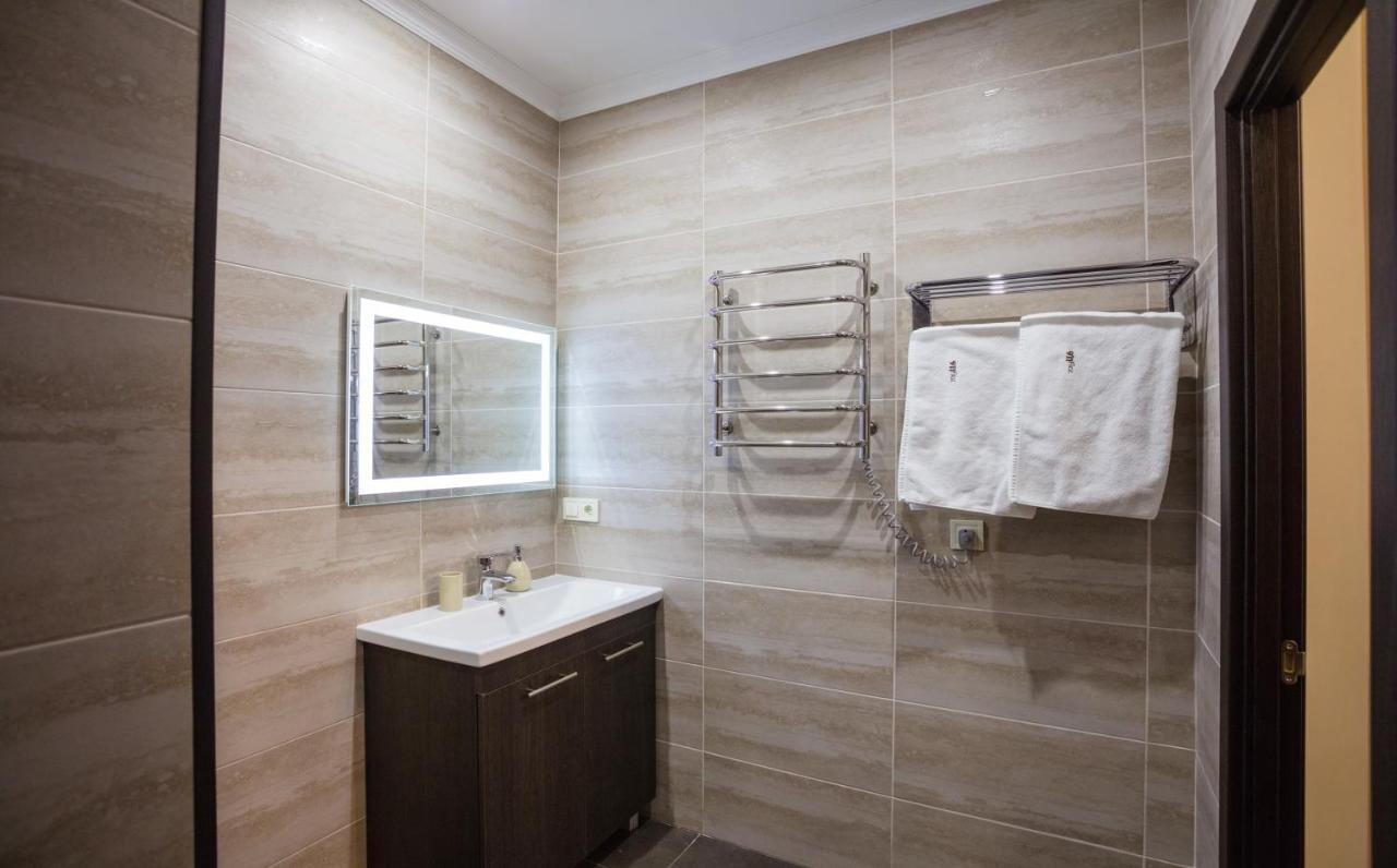 911 Apartments Khreshchatyk Киев Экстерьер фото